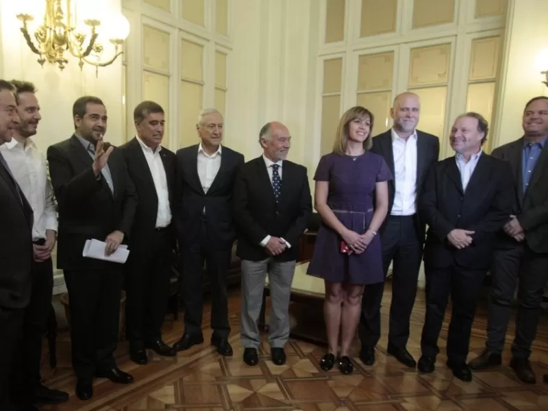 Partidos condenaron la violencia y llamaron a una participación pacífica en el Plebiscito